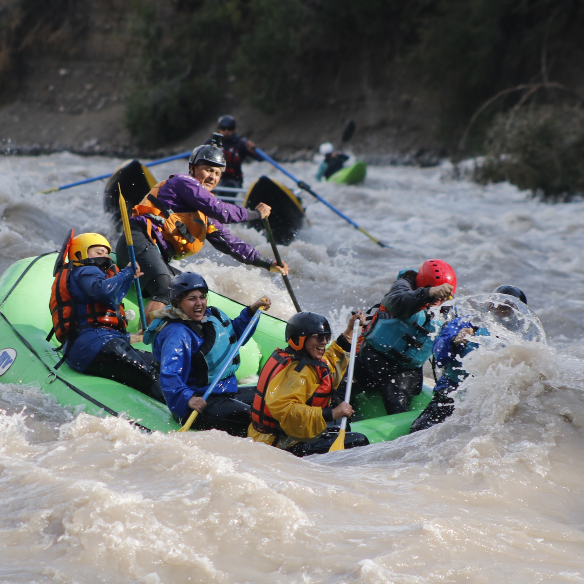 Rafting Standard | 9 km de Diversión y Aventura – Santiago Rafting