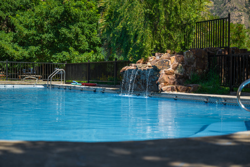 Piscina del parque Serranía Maipo